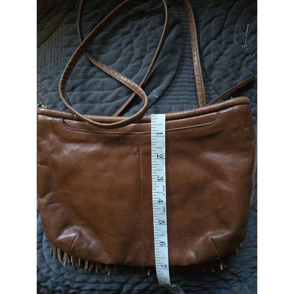 Hobo Brown Leather Fringe Crossbody Shoulder Bag With Adjustable Strap & Zipper - Picture 5 of 7